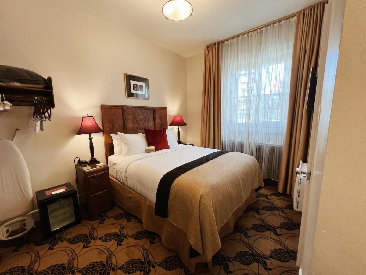Hotel Manoir D'Auteuil مدينة كويبيك المظهر الخارجي الصورة