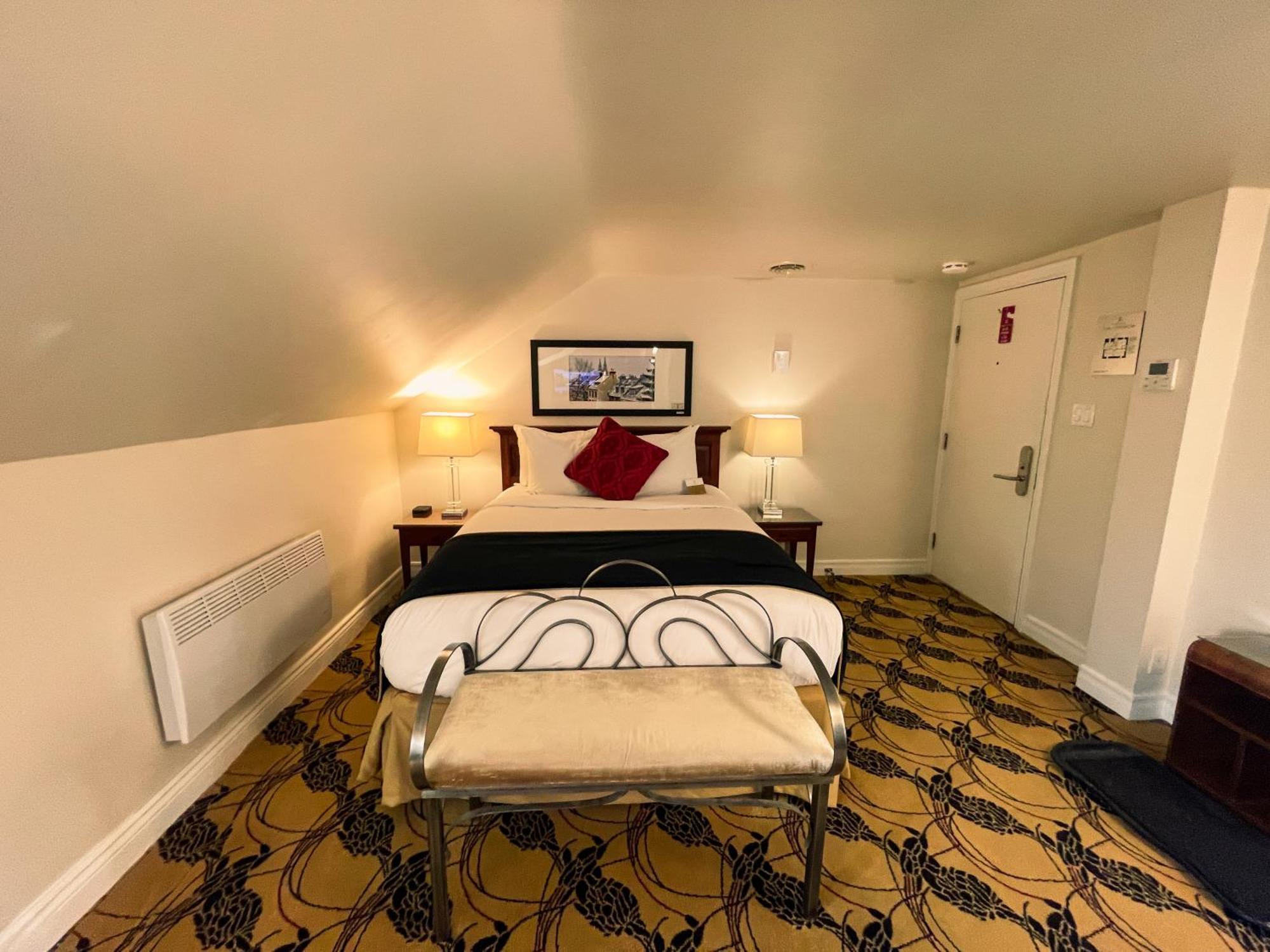 Hotel Manoir D'Auteuil مدينة كويبيك الغرفة الصورة
